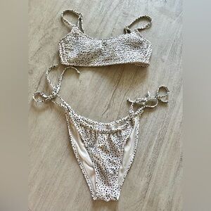 Xhilaration Cream Bikini w/ Black Dot Print Top Size Medium & Bottom Size Large